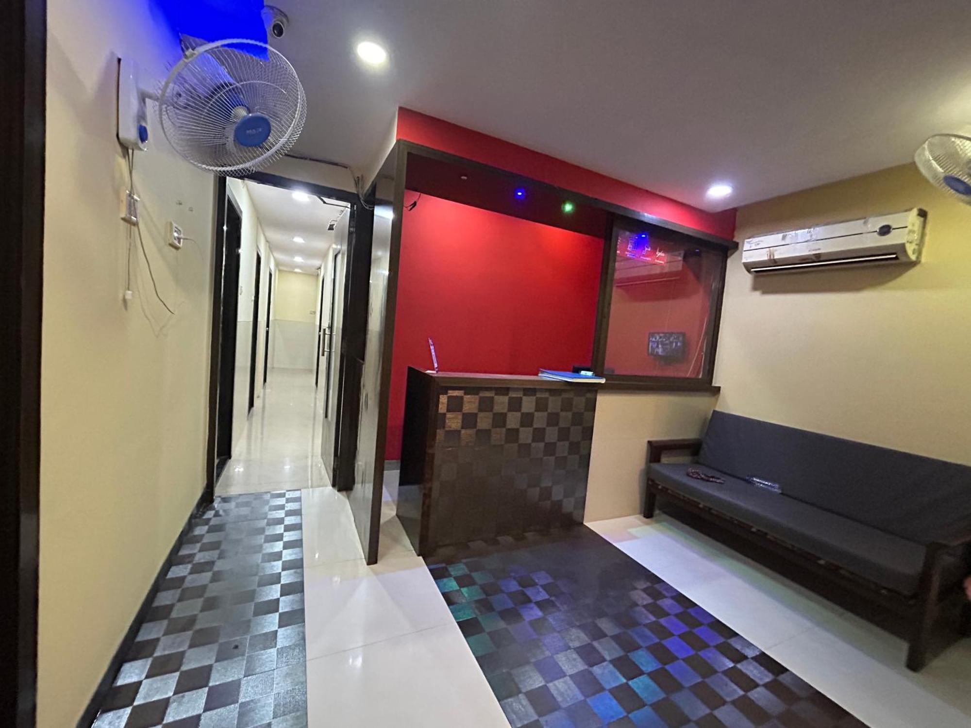 Skyway Hotel