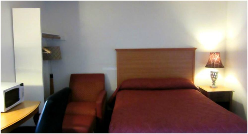 Skyway 3*