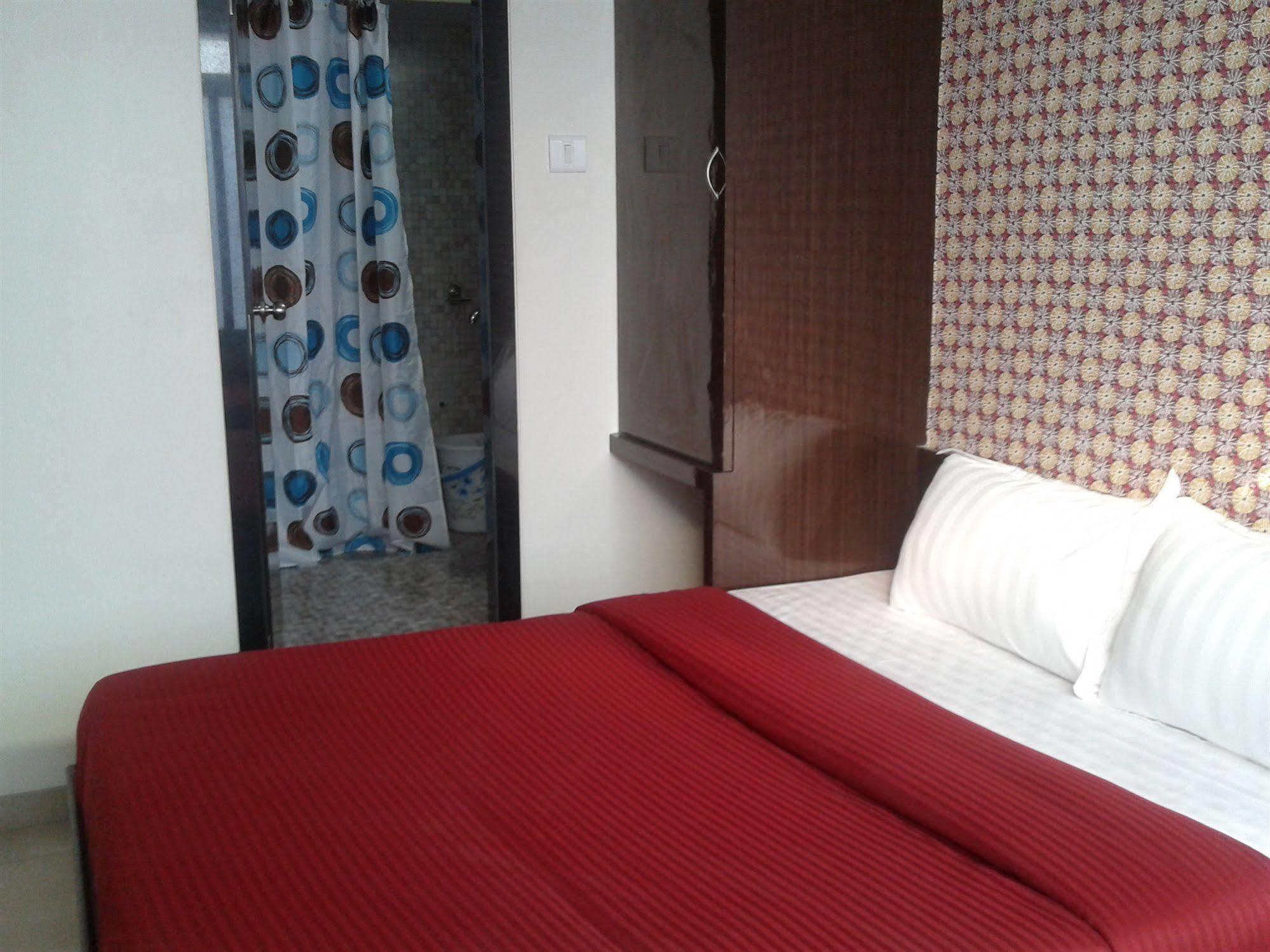 Skyway Hotel